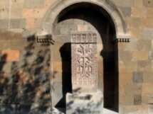 Древности Мецамора и храмы Эчмиадзина