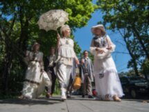 Театральное путешествие в историю курорта Раушен: взгляд из-за кулис
