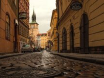 Прага в деталях: интерактивный квест