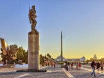 Храмы и памятники Парка Победы