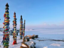 Ольхон: белый снег и синий лёд обитаемого острова