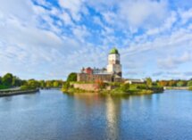 Выходные в Выборге: знакомство с городом, водные прогулки и отдых на природе