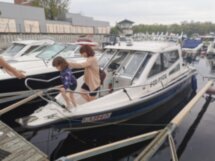 Город горожан: по Петербургу на уютном катере