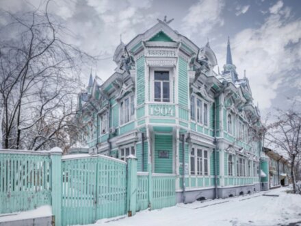 Зимний и праздничный Томск