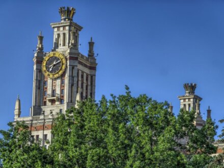 МГУ: изнутри и снаружи
