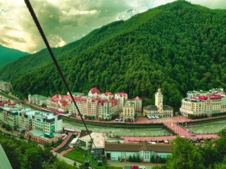 Экскурсия на Розу Хутор и панорамы Красной Поляны из Сочи