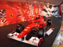 Билеты в парк Ferrari World с обедом