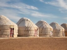 Пустынный трип к «морю в песках» — озеру Айдаркуль