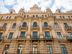 Большая прогулка по Старой Риге и знакомство с рижским модерном