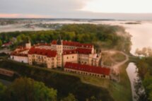 В Беларусь с трансфером на автобусе: замки магнатов, средневековые города и зубры