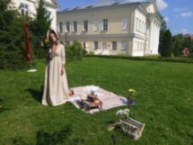 Променад по Москве и завтрак на траве