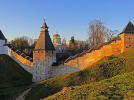 Старый Изборск и Псково-Печерский монастырь: путешествие к истокам Руси