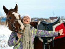 Деревенский Алтай: конюшня, хлеб из печи и ткацкий мастер-класс