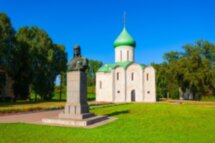 Белокаменные храмы Золотого кольца: путешествие из Москвы