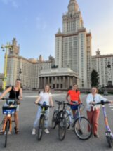 Групповая велопрогулка по киноместам Москвы