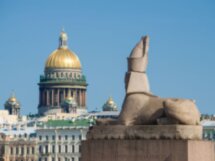 Романтика и тайны невских берегов