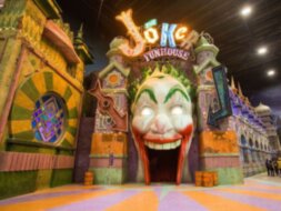 Трансфер из Дубая и билеты в тематический парк «Warner Bros. World»