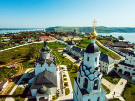 Заповедный Свияжск, Раифский монастырь и прогулка на теплоходе