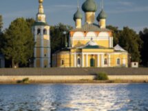 Красивая прогулка по Волге с личным гидом