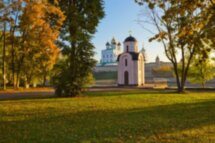 По древним городам и пушкинским местам