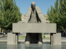 Городская скульптура Еревана